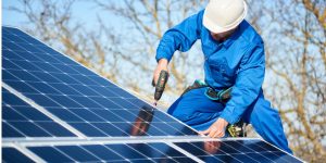Installation Maintenance Panneaux Solaires Photovoltaïques à Champagnac-la-Prune